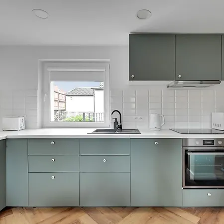 Comfy Family House By Lion