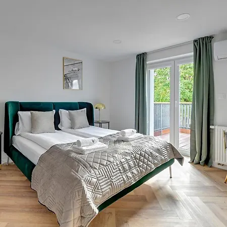 Апартаменты Comfy Family House By Lion